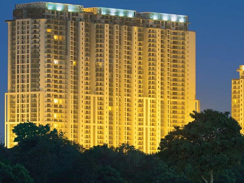 dlf the crest